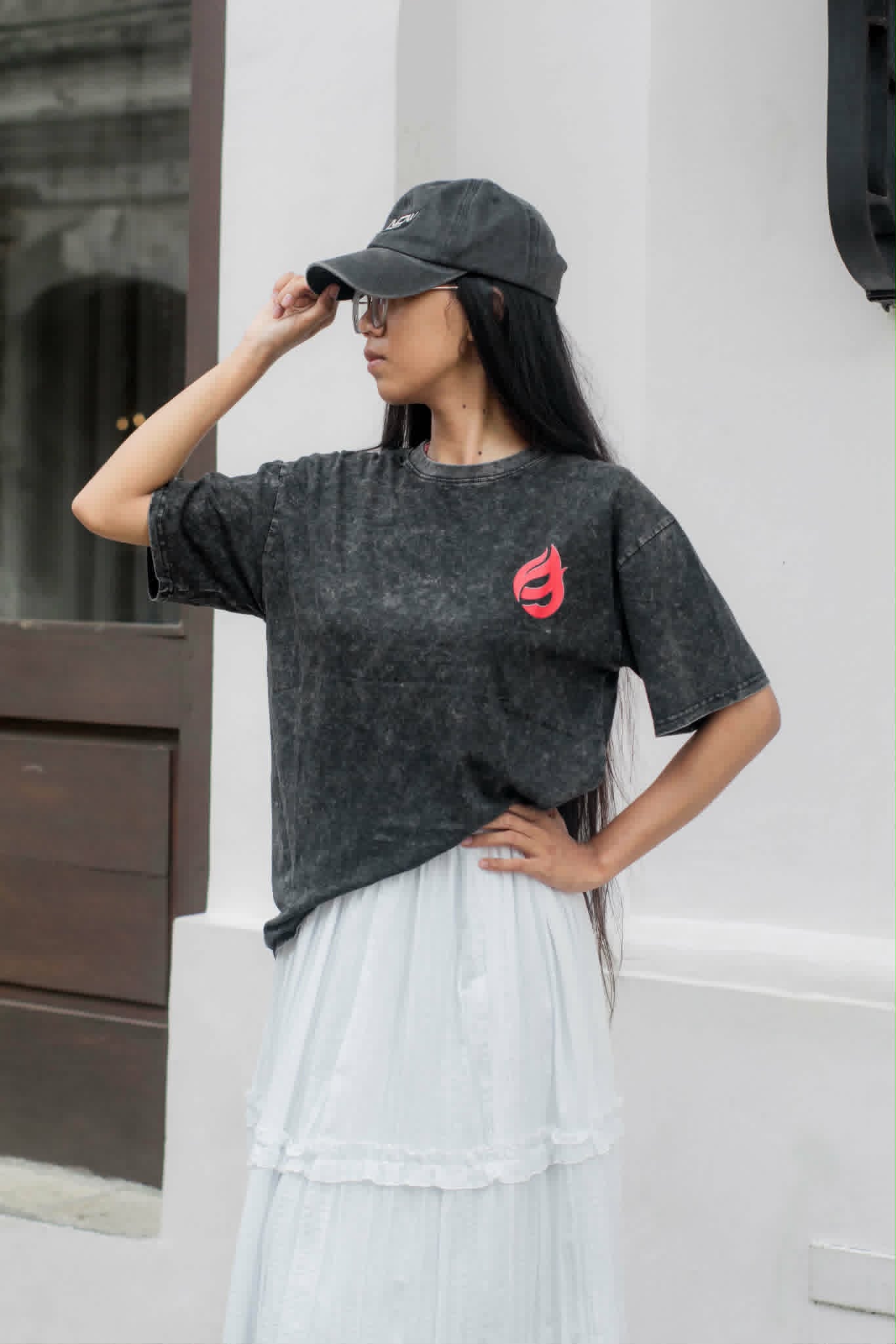 Female model wearing size S